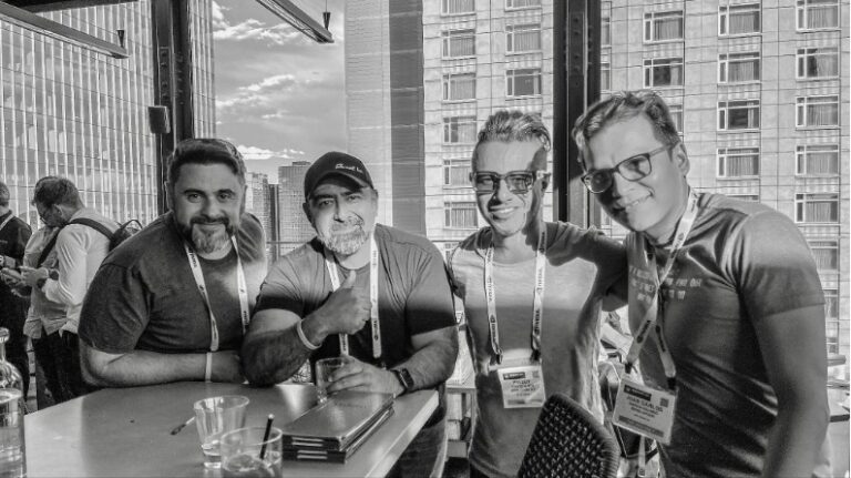 Weverton Alves 氏、Andres Reyes 氏、Freddy Chávez Olmos 氏、Juan Carlos Galindo 氏が SIGGRAPH 2024 にて、機械学習に関するショーケースを発表。