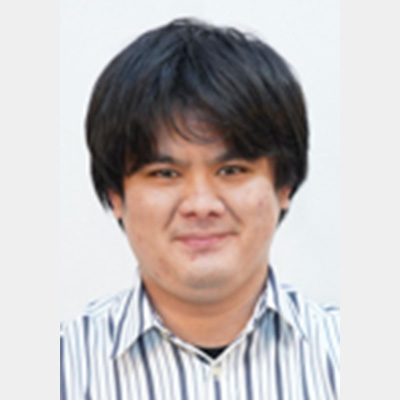 東 誠也 氏